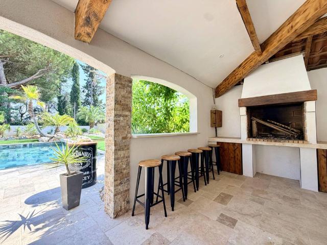 Villa de luxe de 4 pièces en vente Lignan sur Orb, France