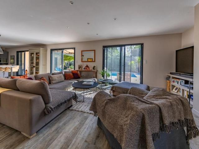 Villa de luxe de 4 pièces en vente Paradou, France