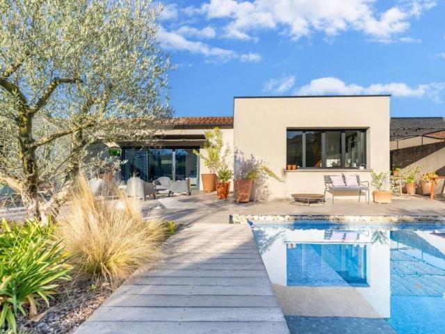 Villa de luxe de 4 pièces en vente Saint Rémy de Provence, France