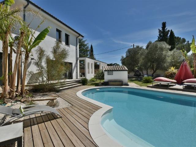 Villa de luxe de 5 chambres en vente Nages et Solorgues, France
