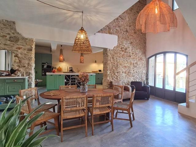 Villa de luxe de 5 chambres en vente Uzès, Occitanie