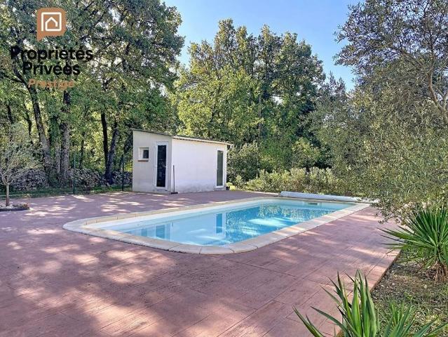 Villa de luxe de 5 pièces en vente Nans les Pins, Provence Alpes Côte d'Azur