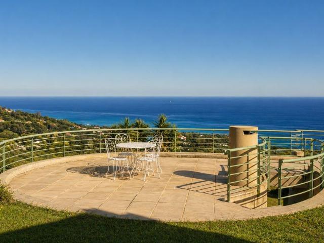 Villa de luxe de 5 pièces en vente Corbara, Corse