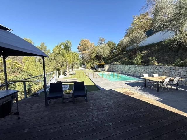 Villa de luxe de 5 pièces en vente Nice, Provence Alpes Côte d'Azur