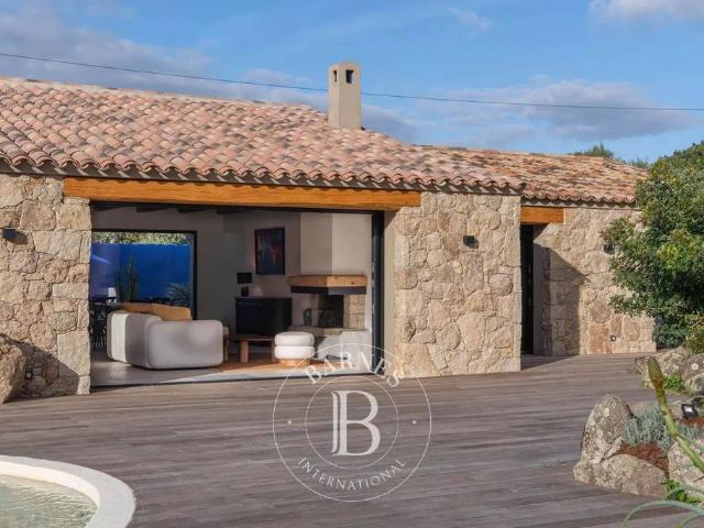 Villa de luxe de 5 pièces en vente Sainte Lucie de Porto Vecchio, Corse