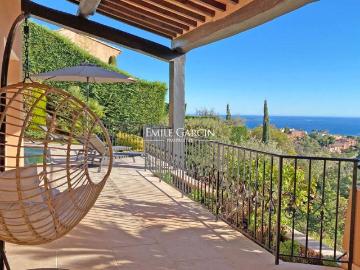 Villa de luxe de 6 pièces en location Mandelieu, France