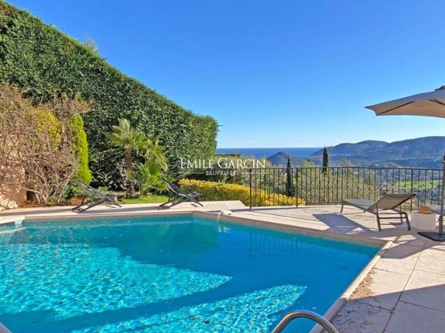 Villa de luxe de 6 pièces en location Mandelieu, France