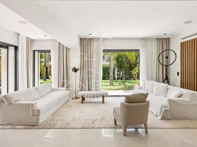 Villa de luxe de 6 pièces en location Antibes, Provence Alpes Côte d'Azur