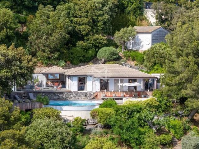 Villa de 6 pièces de luxe en location Cavalaire sur Mer, France