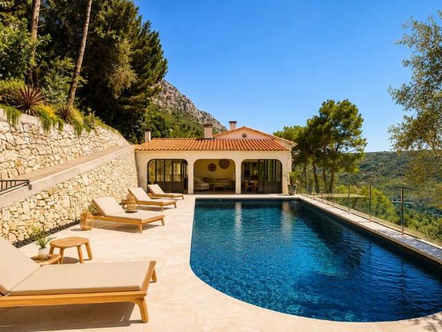 Villa de 6 pièces de luxe en location Èze, France