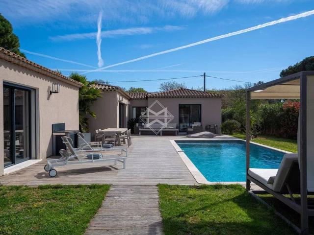 Villa de luxe de 6 pièces en location Grimaud, France