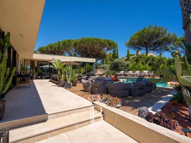 Villa de luxe de 6 pièces en location Ramatuelle, France
