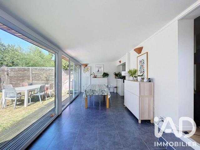 Villa de luxe de 6 pièces en location Sèvres, Île de France