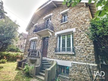 Villa de luxe de 6 pièces en location Villeneuve le Roi, France