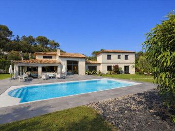 Villa de luxe de 6 pièces en vente Mougins, Provence Alpes Côte d'Azur