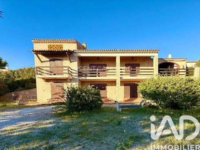 Villa de luxe de 6 pièces en vente Sanary sur Mer, France