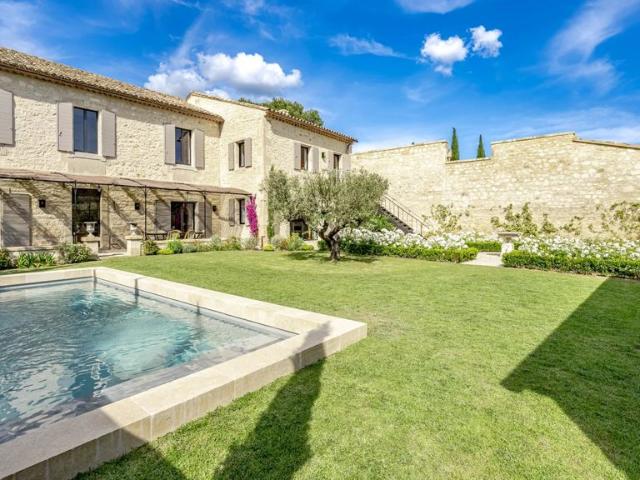 Villa de luxe de 7 pièces en vente Maussane, Provence Alpes Côte d'Azur