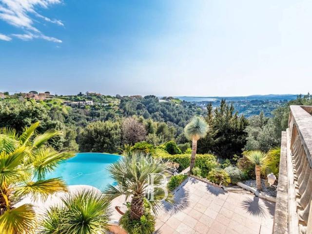 Villa de luxe de 7 pièces en vente Cagnes sur Mer, France