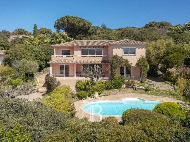 Villa de luxe de 7 pièces en vente Lecci, Corse