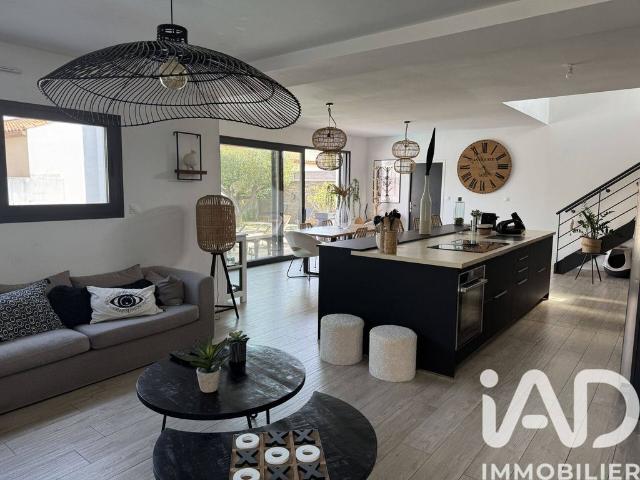 Villa de luxe de 7 pièces en vente Les Sables d'Olonne, France