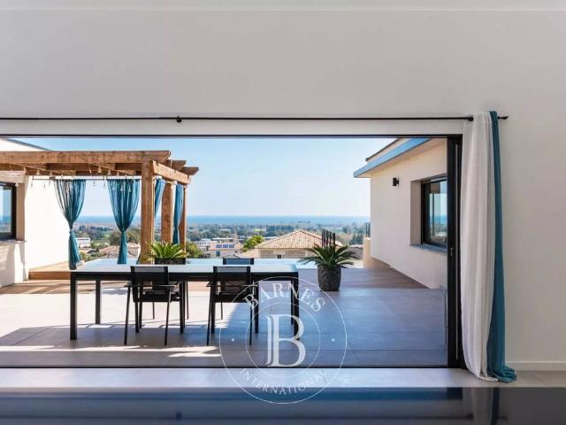 Villa de luxe de 7 pièces en vente Penta di Casinca, Corse