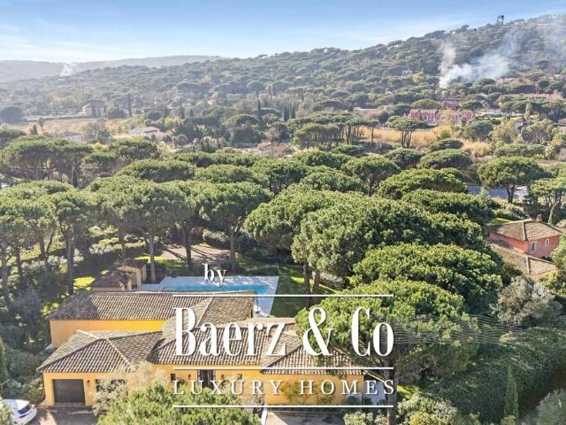 Villa de luxe de 7 pièces en vente 83990, Saint Tropez, Provence Alpes Côte d'Azur