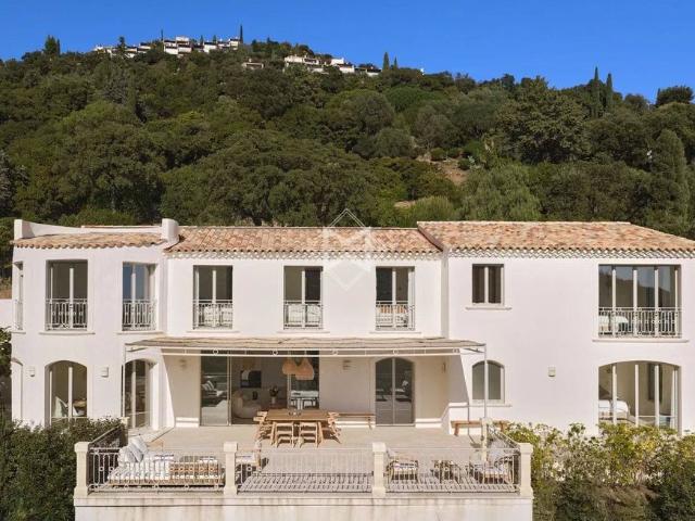 Villa de luxe de 8 pièces en location Cavalaire sur Mer, France
