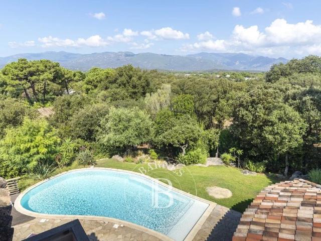 Villa de luxe de 8 pièces en location Lecci, Corse