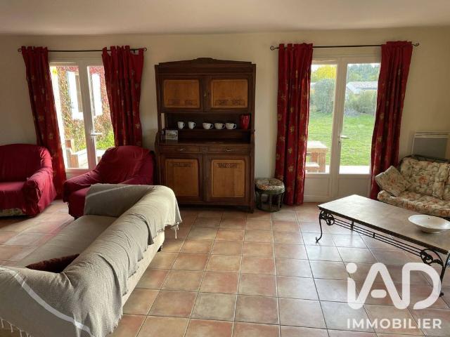 Villa de luxe de 8 pièces en location Saint Michel l'Observatoire, Provence Alpes Côte d'Azur