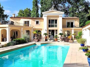 Villa à vendre à Alpes - Cheminée