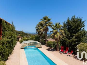 Villa de luxe de 8 pièces en vente Nice, Provence Alpes Côte d'Azur