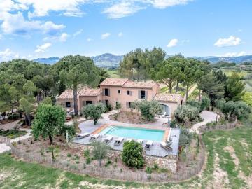 Villa de luxe de 8 pièces en vente Beaumes de Venise, Provence Alpes Côte d'Azur