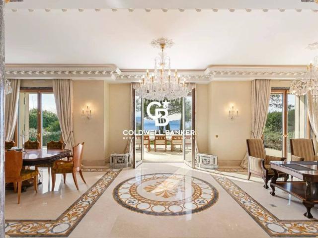 Villa de luxe de 9 pièces en vente Antibes, France
