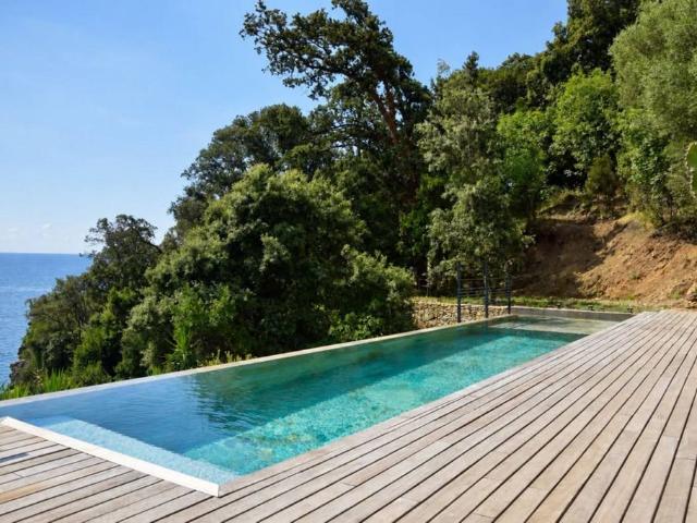 Villa de luxe de 9 pièces en vente Erbalunga, Corse
