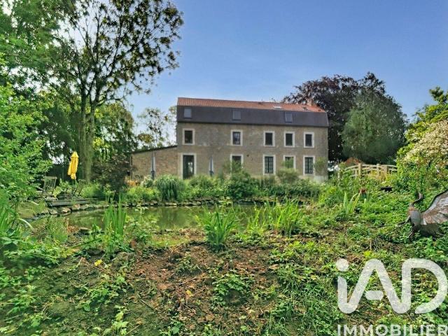 Villa de luxe de 9 pièces en vente La Capelle lès Boulogne, France