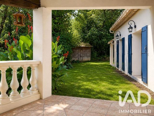 Villa de luxe de 9 pièces en vente Le Broc, Provence Alpes Côte d'Azur