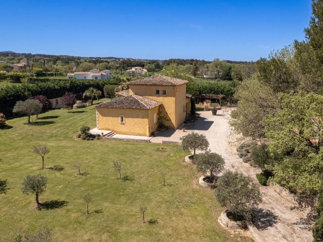 Villa de luxe de 9 pièces en vente Trets, Provence Alpes Côte d'Azur