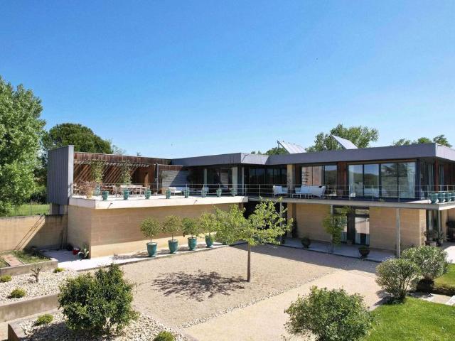 Villa de luxe de 9 pièces en vente Uzès, France