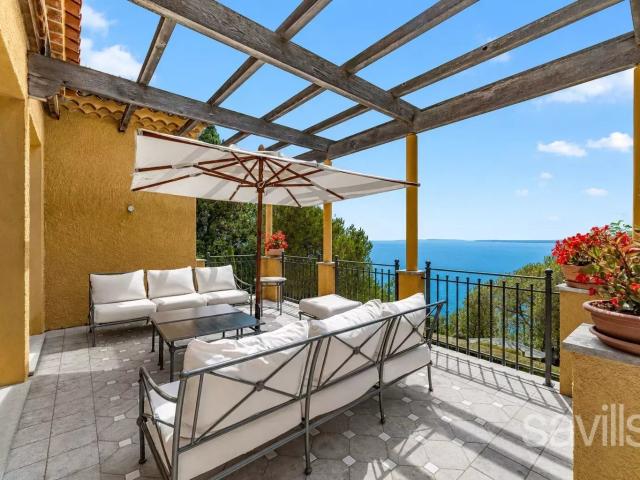 villa de luxe rénovée pieds dans l'eau à Saint Jean Cap Ferr. 300m² Saint Jean Cap Ferrat