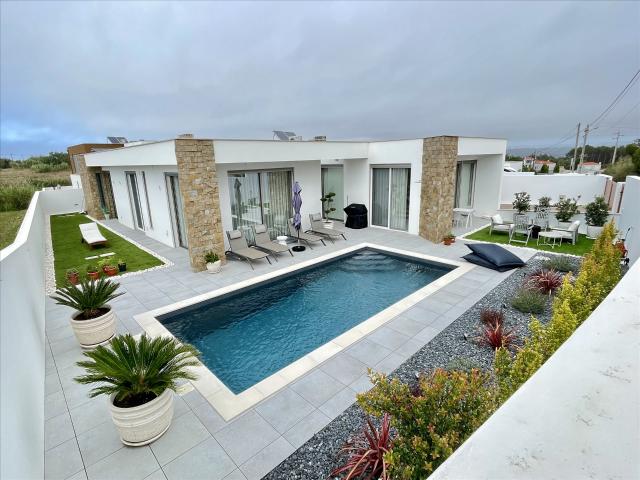 Villa de Luxo na Costa de Prata 210m² Caldas da Rainha Santo Onofre e Serra do Bouro