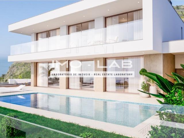 Villa de Luxo T3 + Escritório Arco da Calheta 399m² Arco Da Calheta