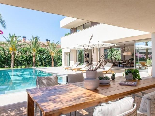 Villa de Obra Nueva con Piscina y Jardín Privado a 15 Minuto. 0m² Palmanyola