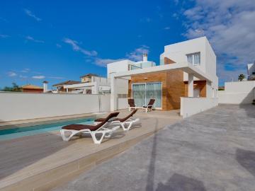 Villa de Obra Nueva de lujo con piscina en Aguas Nuevas, Torrevieja