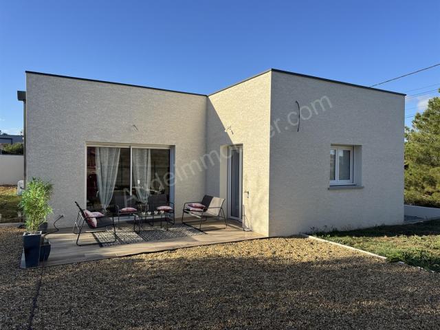 Villa de plain pied avec garage 102m² Limoux