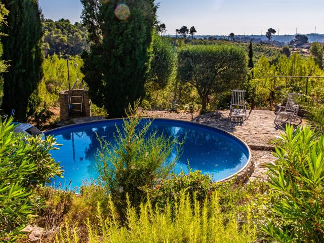 Villa de plain pied avec piscine calme absolu 4 faces Proche. 100m² Pouzols Minervois