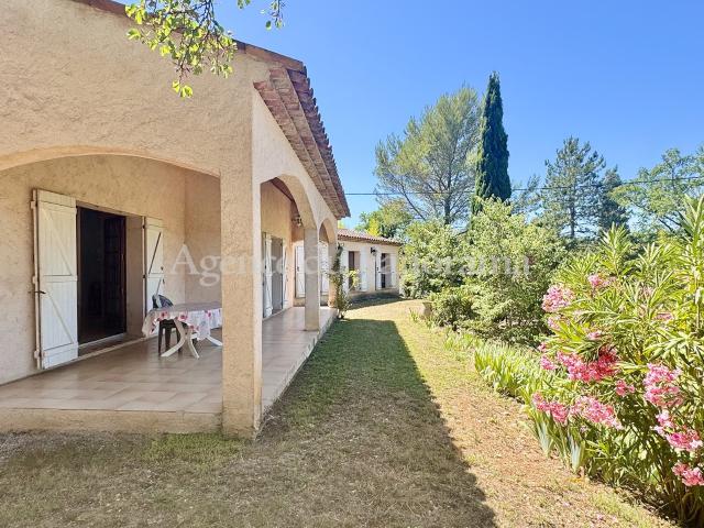 Villa De Plain Pied Avec Vue Campagne Au Grand Calme 142m² Peymeinade