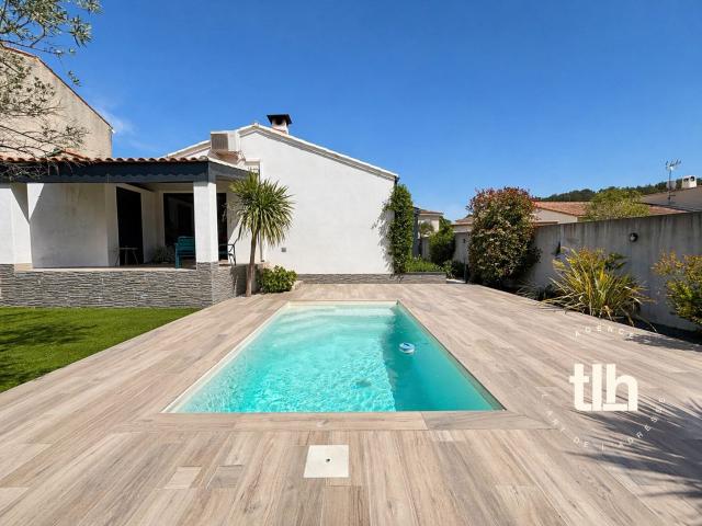 Villa De Plain Pied De 97M2 Sur 462M2 De Terrain A Prades Le. 97m² Prades le Lez
