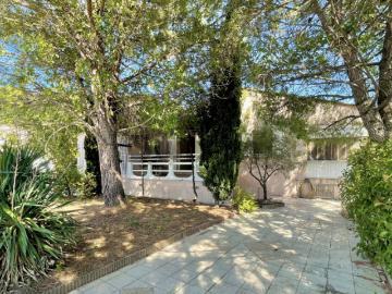Villa de plain pied proche commerces