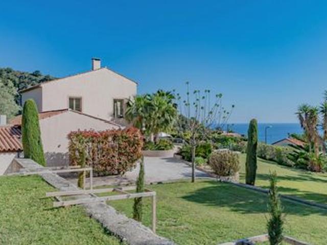 Villa de prestige à vendre sur Èze