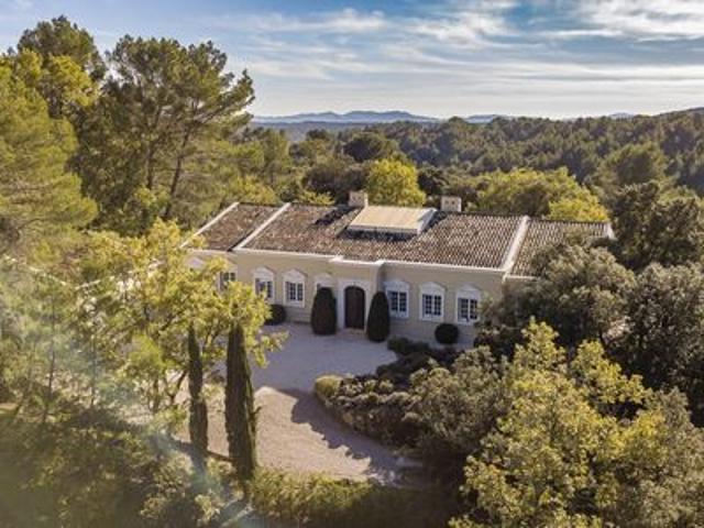 Villa de prestige à vendre sur Callas